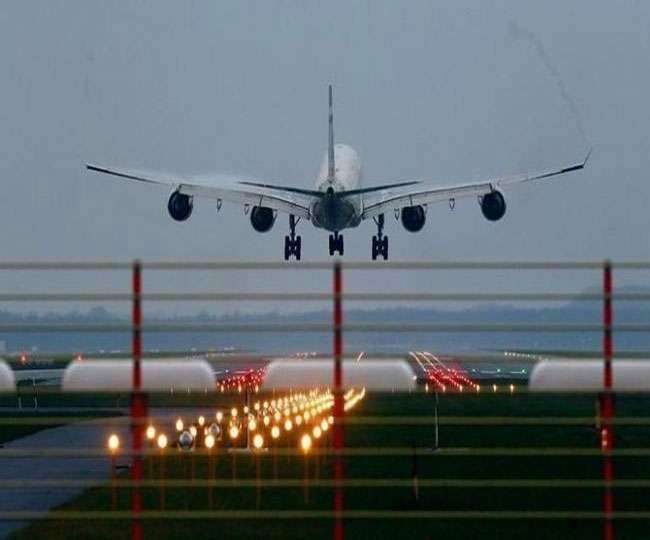 कोरोना नियमों का उल्लंघन कर रही भारतीय एयरलाइंस कंपनियां