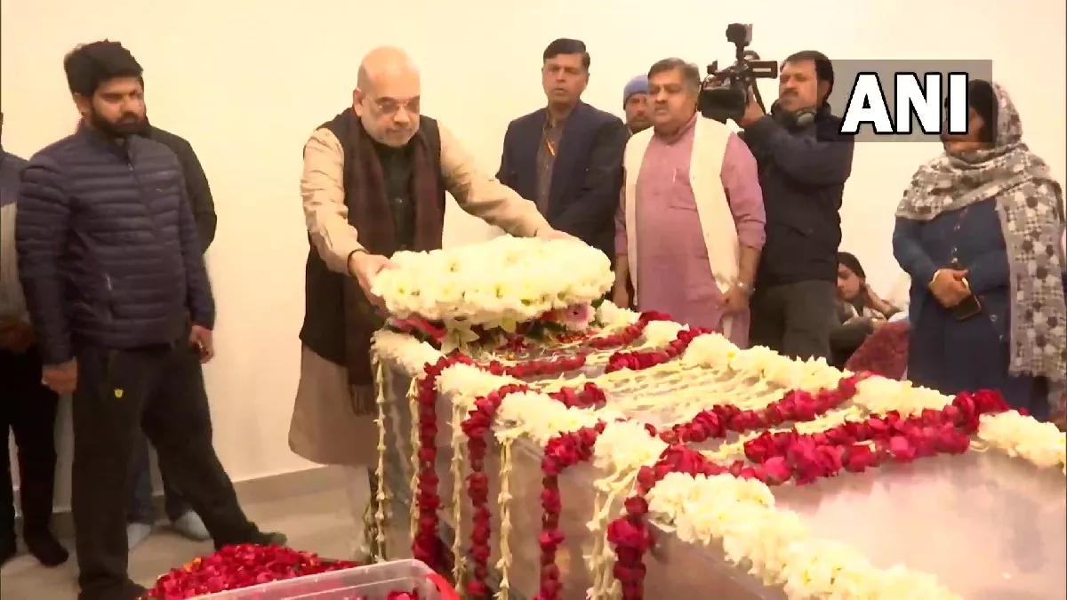 Sharad Yadav Passes Away amit shah and other pays tribute