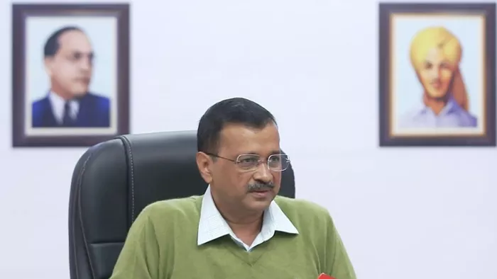 हम पैसे बचाकर अपने शिक्षकों को विदेश भेज रहे, किसी को आपत्ति क्यों- केजरीवाल