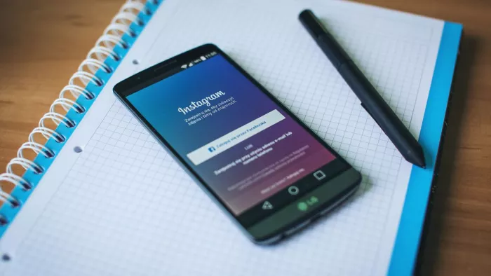Process of reporting offensive message on Instagram, know the details