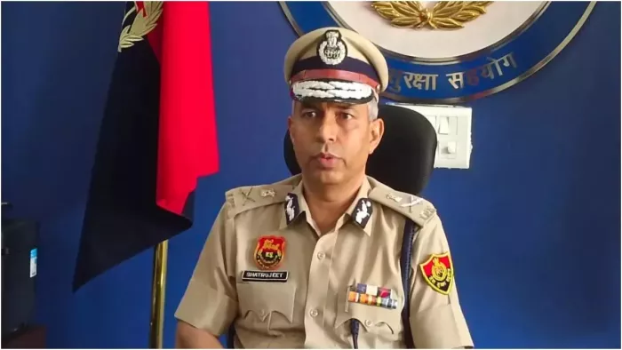 डीजीपी शत्रुजीत कपूर ने मेडिकल संचालकों को दिए खास निर्देश।