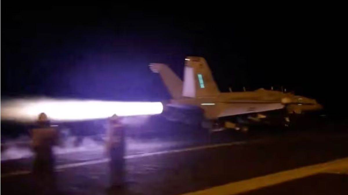 america attacks houthi rebels in yemen with tomahawk cruise missiles