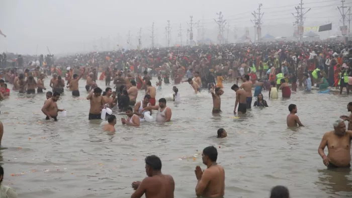 Maha Kumbh 2025: कल हर घाट पर होगा अमृत स्नान।