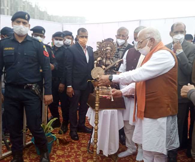 गांव दौलताबाद में आइबीएमए के शिलान्यास समारोह में पहुंचे थे मुख्यमंत्री