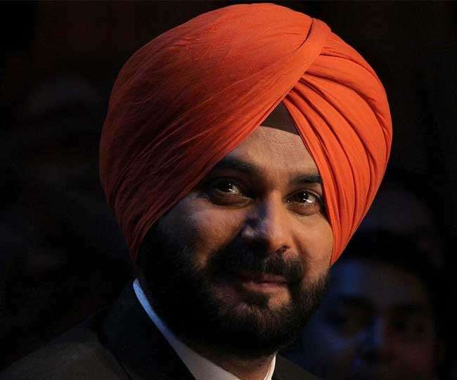नवजोत सिंह सिद्धू की फाइल फोटो ।