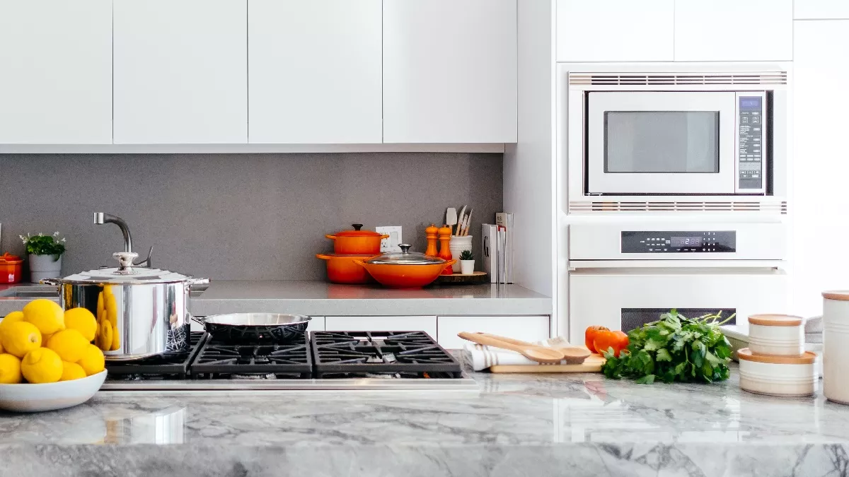 Microwave Oven Price Under 7000 Image Source: Unsplash