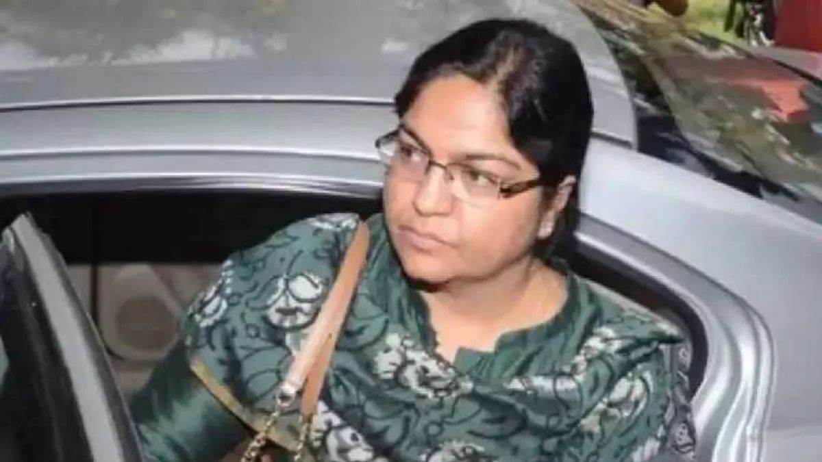 IAS Pooja Singhal 2 
