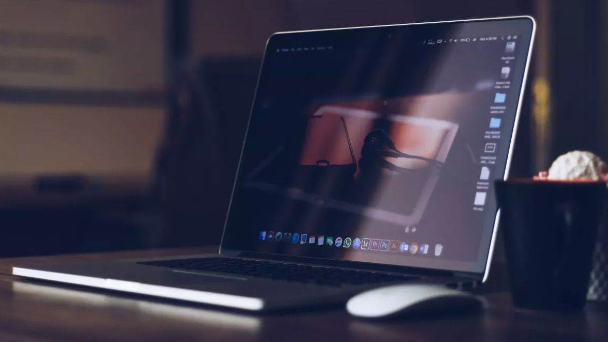 अमेज़न ने खोला डील्स का पिटारा! 50 हज़ार से कम दाम वाले Best Laptops पर 55% डिस्काउंट के साथ हुई कई ऑफर की बारिश