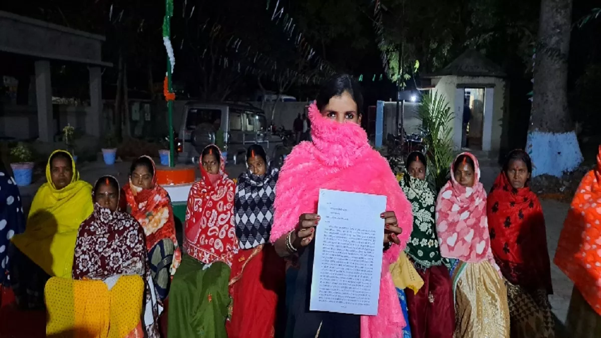 मृत पति की जगह नौकरी दिलाने के नाम पर विधवा संग धोखा, लिव इन पार्टनर ने पहचानने से किया इनकार; एक लाख ले फरार