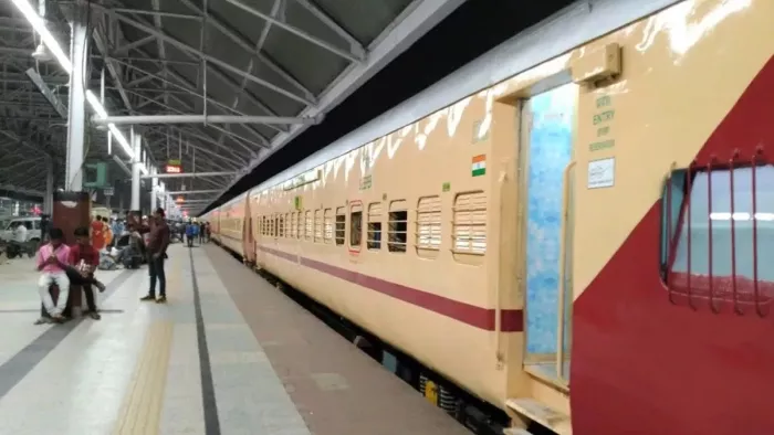 कालका, अजमेर-सियालदह 15 से 22 फरवरी तक परिवर्तित मार्ग से चलेगी।
