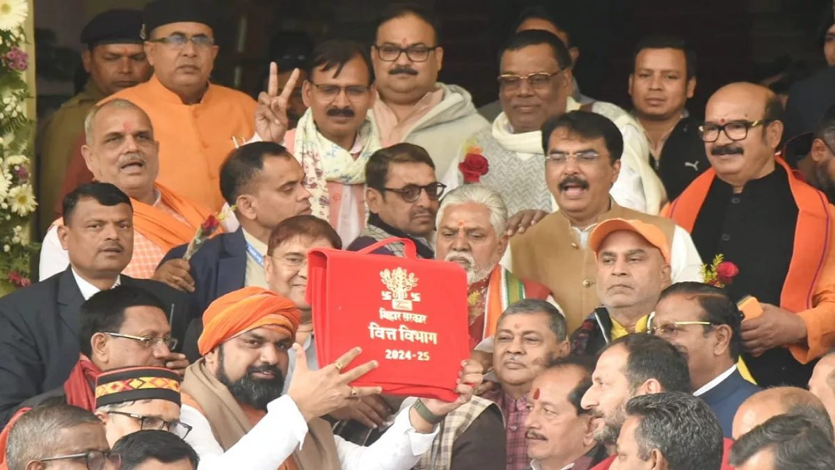 Bihar Budget Session Live Updates: सम्राट चौधरी ने विधानसभा में पेश किया बजट, कृषि क्षेत्र में 1.2 लाख करोड़ खर्च करने लक्ष्य