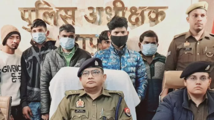 हापुड़ पुलिस ने एक गिरोह का पर्दाफाश किया है। जागरण फोटो