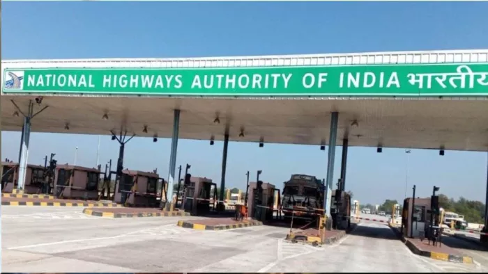 देश के 42 टोल प्लाजा पर हुआ 120 करोड़ से अधिक का घोटाला।- सांकेतिक तस्वीर