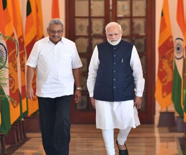 पीएम मोदी ने श्रीलंका के राष्ट्रपति गोटबाया राजपक्षे से फोन पर की बात,  जानें किन मुद्दों पर हुई चर्चा - PM Narendra Modi spoke on phone with Sri  Lanka President Gotabaya ...