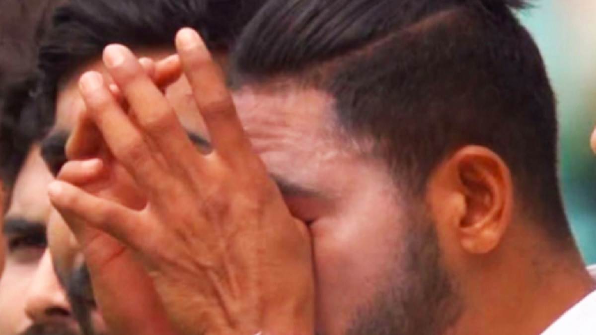 https://www.jagranimages.com/images/newimg/13032023/13_03_2023-siraj_crying_23354999.jpg