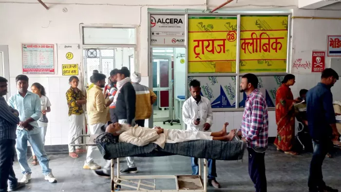 उल्टी, दस्त, पेट दर्द के साथ ही अस्पताल पहुंच रहे सांस के मरीज। जागरण