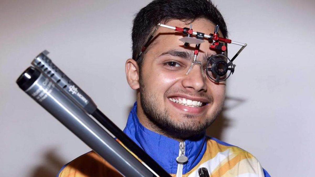 manish narwal wins silver medal in para shooting world cup