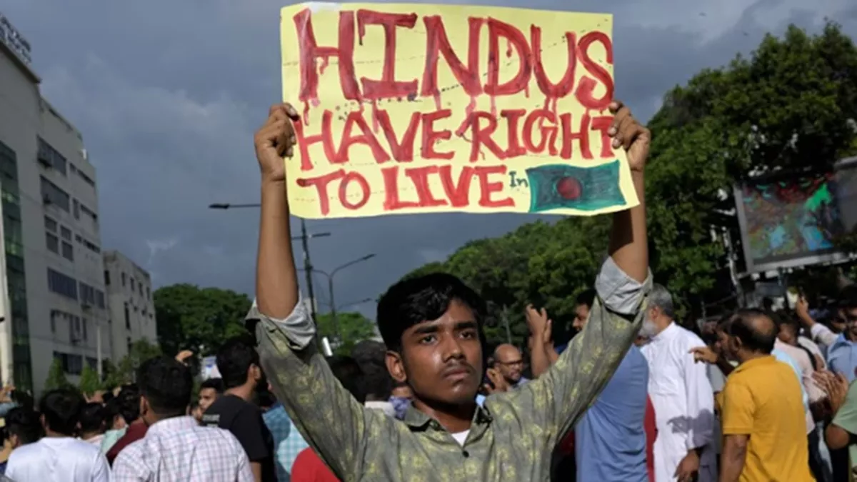बांग्लादेश में अल्पसंख्यकों पर हिंसा: दो महीनों में 11 की मौत