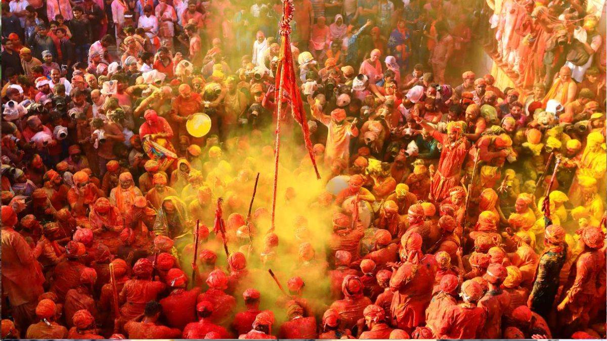 holi 2025 asthma and skin patients are at risk from chemical rich abir gulal be careful keep these things in mind