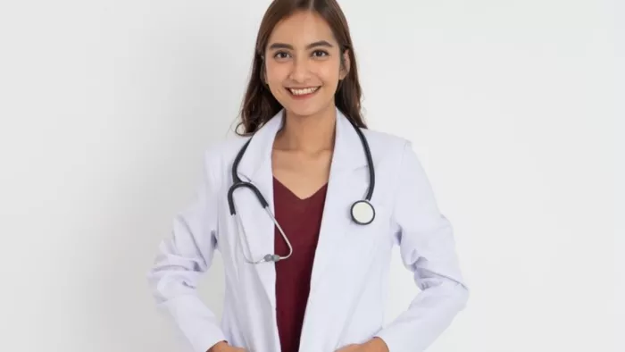 NEET UG 2025: हिंदी भाषा में बढ़ी है परीक्षार्थियों की संख्या