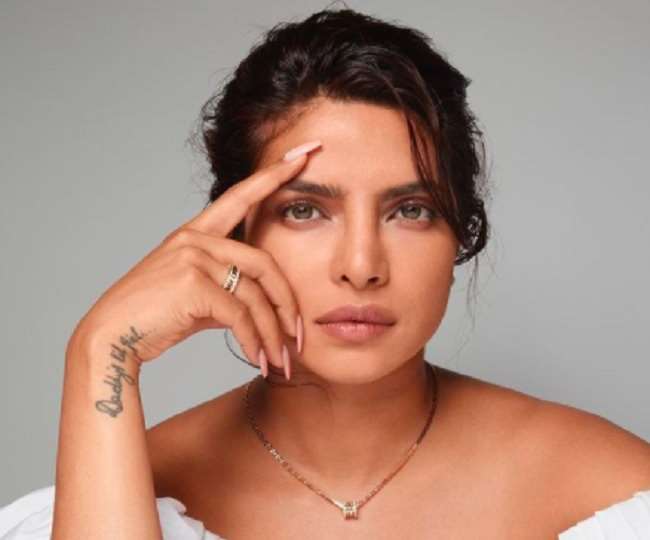 https://www.jagranimages.com/images/newimg/13042022/13_04_2022-priyanka_chopra3_22623404.jpg