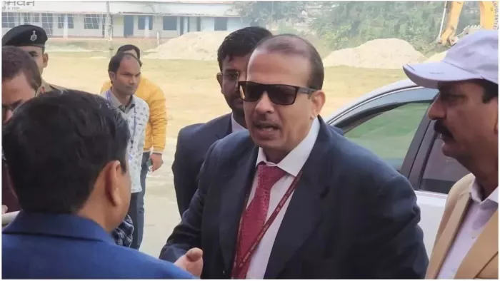 KK Pathak के राज में कर रहे थे चालाकी, वीडियो वायरल हुआ तो पड़ गए लेने के देने (फाइल फोटो)