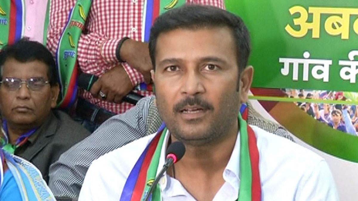 https://www.jagranimages.com/images/newimg/13042025/13_04_2025-jharkhand_politics_4_23918078.jpg