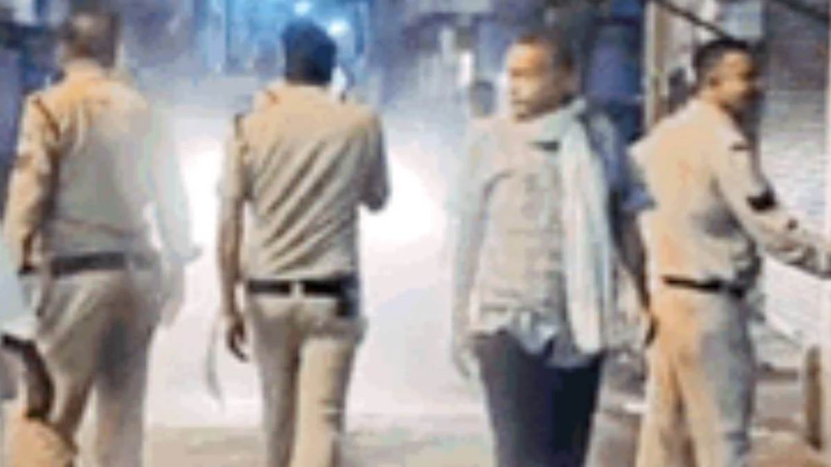 https://www.jagranimages.com/images/newimg/13042025/13_04_2025-news12_23917778.jpg