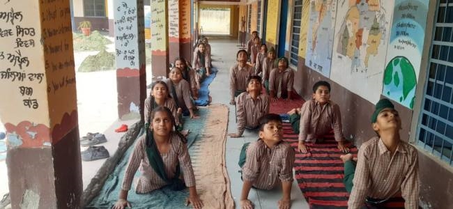 नूरपुरबेदी के जोनल योग ओलंपियाड मुकाबलों में विद्यार्थियों ने दिखाया दम