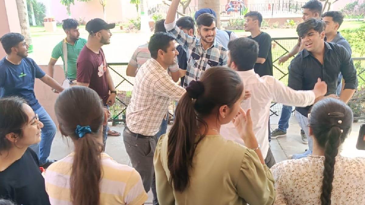 https://www.jagranimages.com/images/newimg/13052024/13_05_2024-os_23717052_2181277.jpg