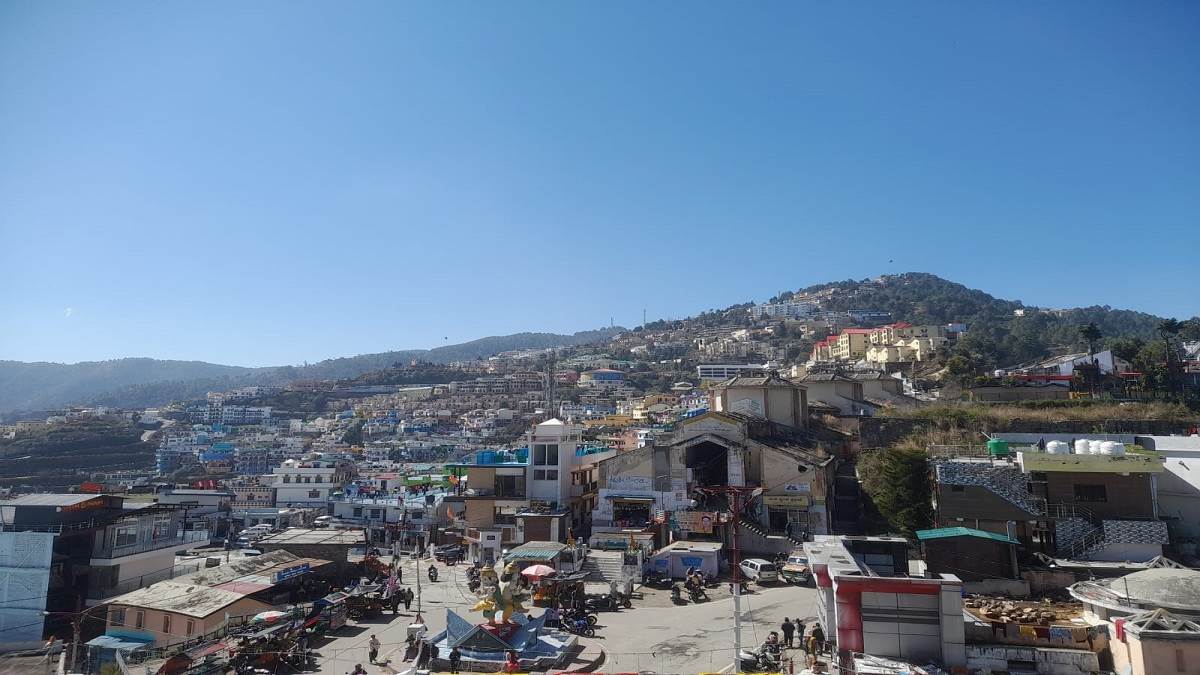 https://www.jagranimages.com/images/newimg/13052025/13_05_2025-new_tihri_23936375.jpg