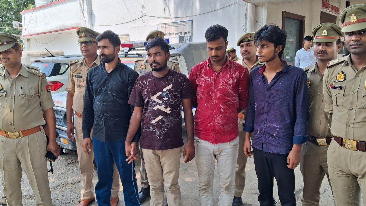 those who robbed a delivery boy in prayagraj were arrested