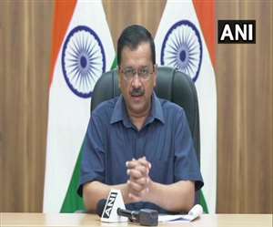 दिल्ली के मुख्यमंत्री अरविंद केजरीवाल अनलॉक की जानकारी देते हुए।