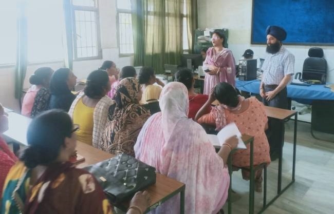 asha workers will go door to door to identify the symptoms of trachoma disease smo