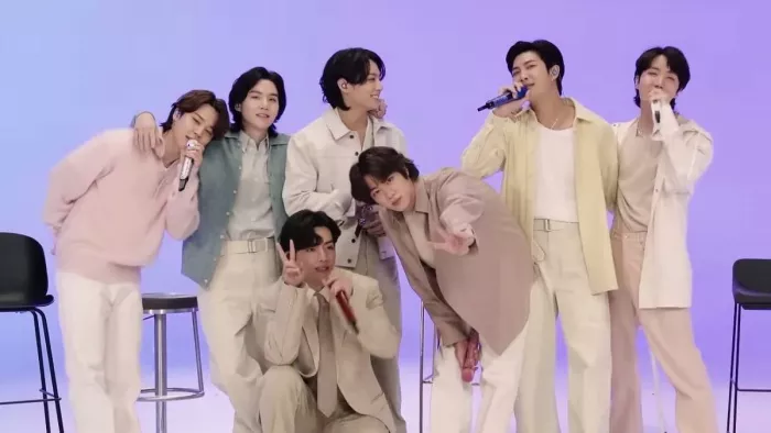 BTS 10 Anniversary Seol turned into purple as K Pop Stars celebrates their Band Anniversary- Photo Twitter