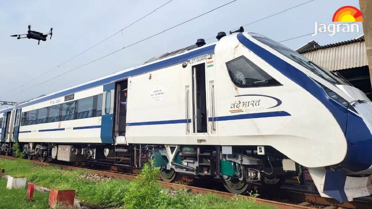 Vande Bharat Train: अमृतसर से दिल्ली जा रही वंदे भारत पर पथराव से टूट गए शीशे, यात्रियों में दहशत का माहौल