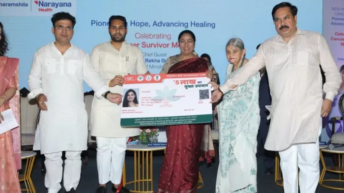 इलाज के अभाव में किसी मरीज की जान नहीं जानी चाहिए।
