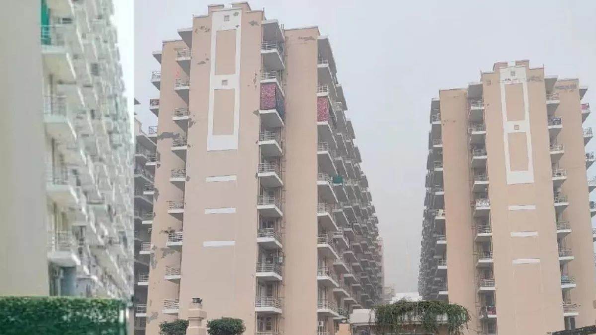 ncr gurgaon news fire safety lapses in high rise societies