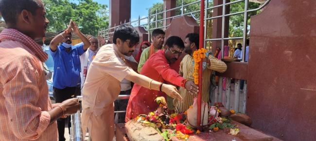 VAISHALI: भाजपा को छोड़कर सभी दलों ने वोट की राजनीति की: केंद्रीय मंत्री VAISHALI: भाजपा को छोड़कर सभी दलों ने वोट की राजनीति की: केंद्रीय मंत्री