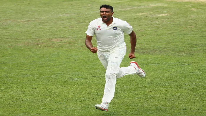 R Ashwin ने इंटरनेशनल क्रिकेट में पूरे किए 700 विकेट- IND vs WI