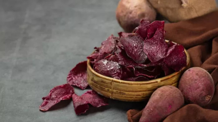 Healthy Evening Snack: शाम के लिए हेल्दी स्नैक्स चुकंदर चिप्स की रेसिपी