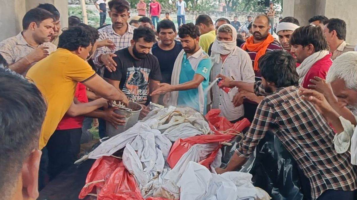 ncr rakesh alias raka was cremated at garhi sisana in sonipat