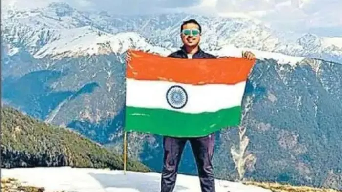 मधुबनी के मनीष झा ने कनामो चोटी पर सबसे कम समय में चढ़ने का बनाया रिकॉर्ड