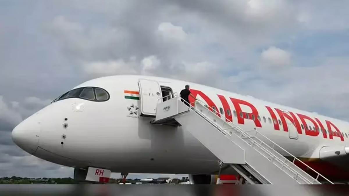https://www.jagranimages.com/images/newimg/13072025/13_07_2025-air_india_lko_dainik_jagran_23983275.jpg