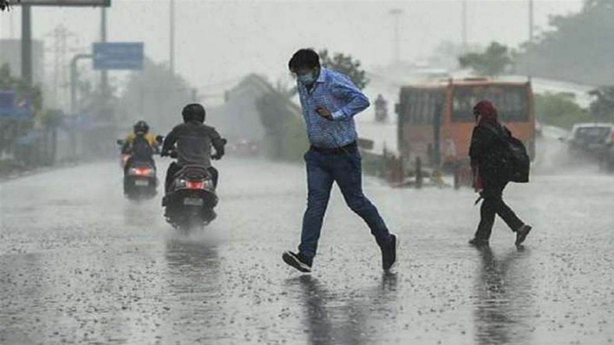 ncr delhi weather update rain brings relief from heat in delhi ncr