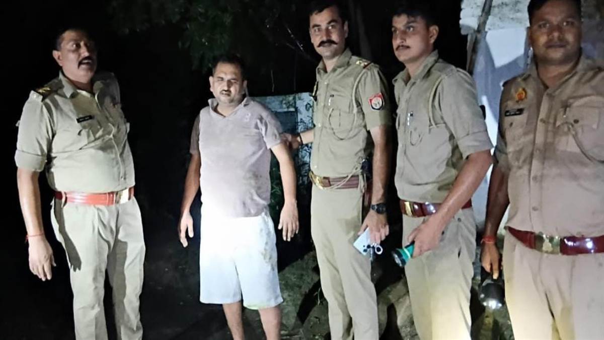 etawah encounter goat thief shot in leg after firing on police