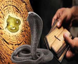 Kaal Sarp Dosh Puja: आज नाग पंचमी पर करें कालसर्प दोष शांति पूजा, जानें मुहूर्त, मंत्र एवं उपाय