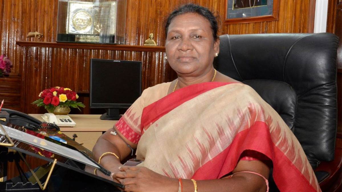 https://www.jagranimages.com/images/newimg/13082023/13_08_2023-president_murmu_23500025.jpg