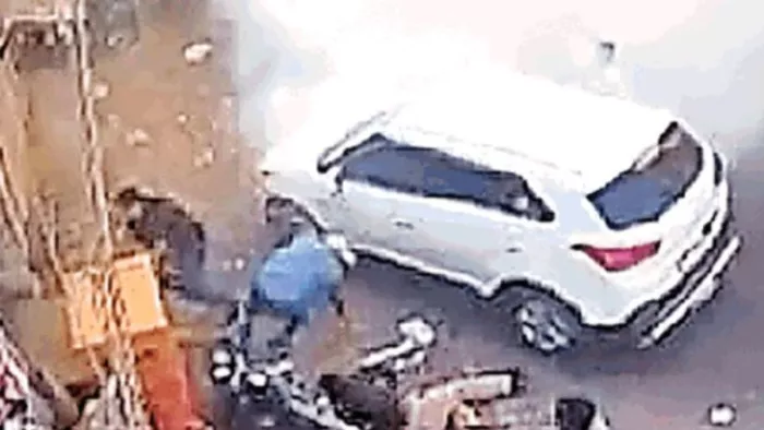 अब जैनब के मायके व अरमान के घर पर चस्पा होगी नोटिस, उमेश पाल हत्याकांड में हैं फरार