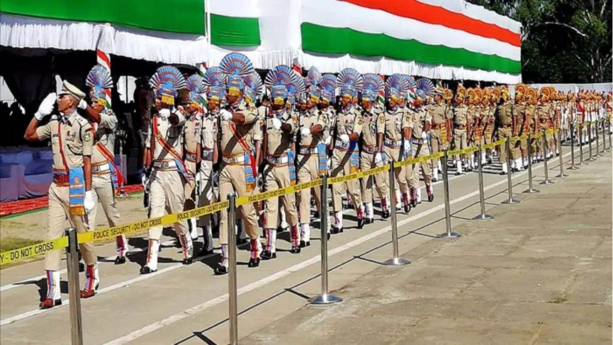 https://www.jagranimages.com/images/newimg/13082025/13_08_2025-delhi_news_16_49_24011168_224811409.jpg